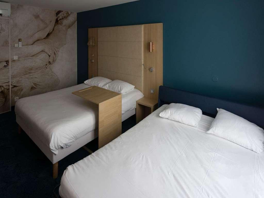 Ibis Styles Chinon Hotel Room photo